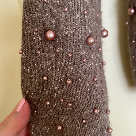 Brownstone Studio beaded sweater size S - Picture 3 of 4